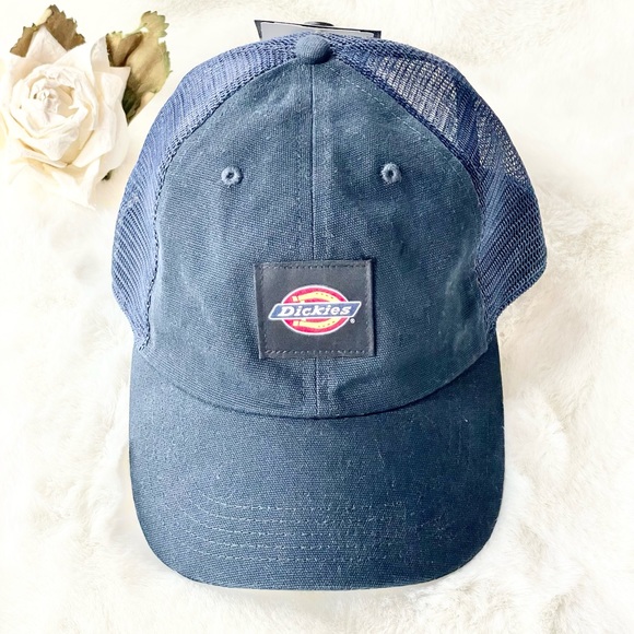 New with tags DICKIES NAVY BLUE HAT w/ logo. MESH backing . Adjustable #dickies - Picture 1 of 4